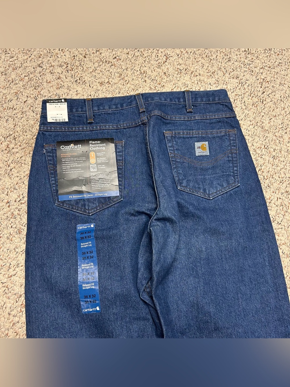 Carhartt Relaxed Fit Straight Leg Jeans Sz 36x32 Medium Wash 3HRC FRB160 DNM